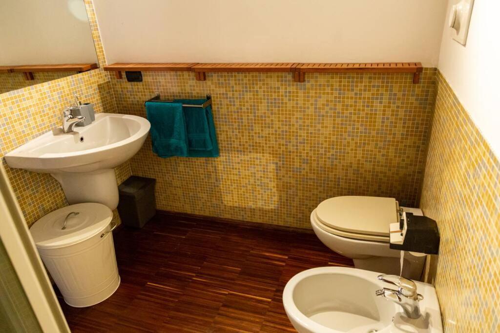 Appartement 2 Min Da Porta Genova - Elegante Bilocale à Milan Extérieur photo